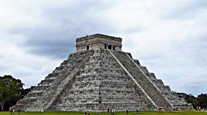 El Castillo in Chichen Itza