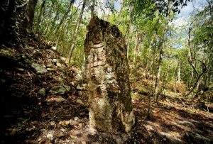 Chactún, "Piedra Roja"