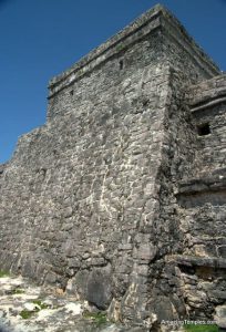 Tulum - El Castillo - seaside