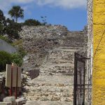 Eingang und Haupttreppe - Kinich Kak Moo - Izamal