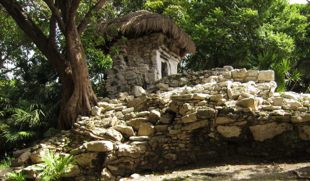 Small temple building at Xaman-Ha in Playa del Carmen
