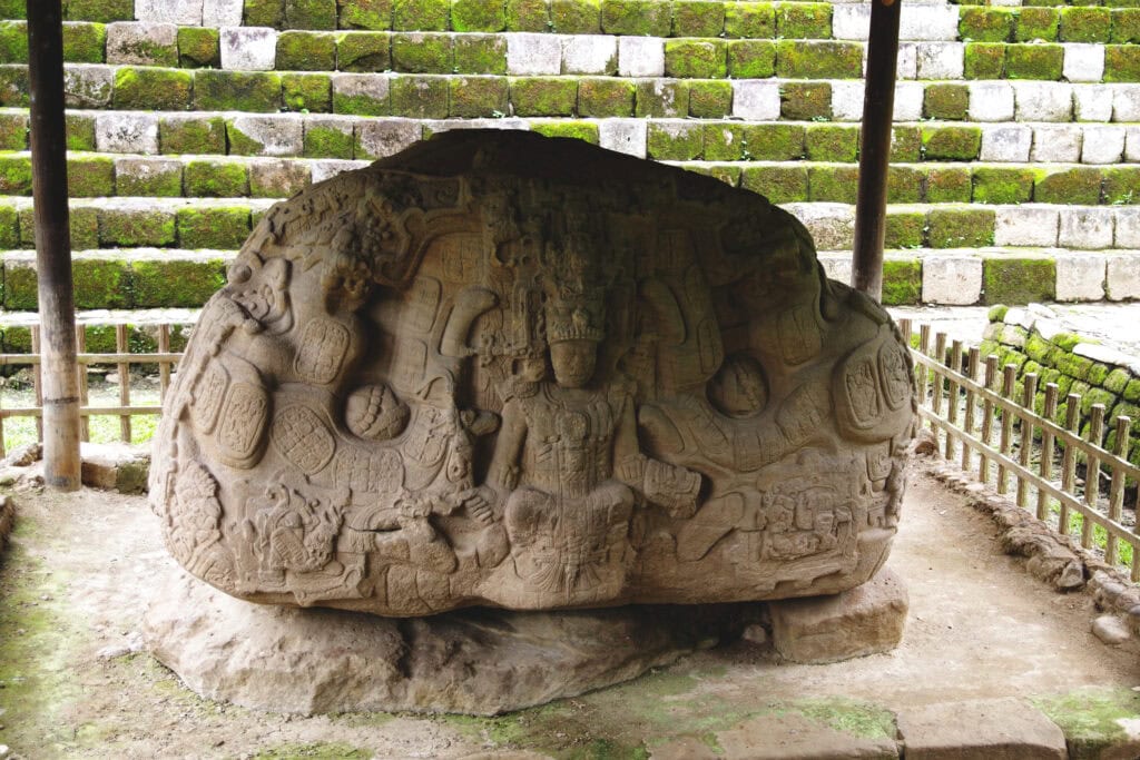 Zoomorph P
795
Stela P
Monumental; considered the most complex zoomorph in the Maya world. Features celestial bands, serpents, jaguars, and the ruler emerging from the mouth of a cosmic creature.